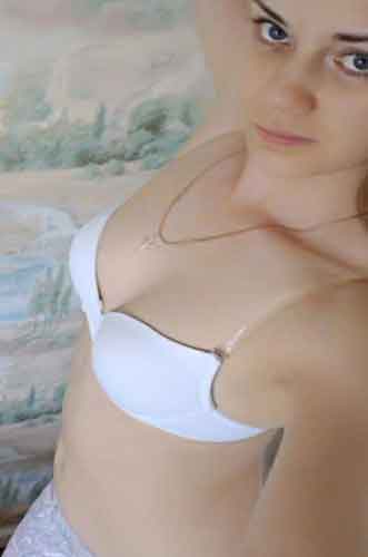 Lina, 24 Jahre