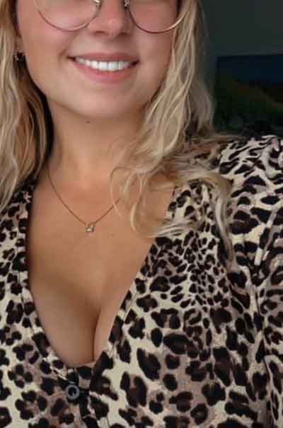 Laura, 22 Jahre